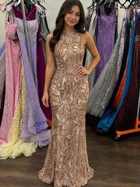 Envious couture E1436 rose gold high halter neck size 6 nwt  straplpy back